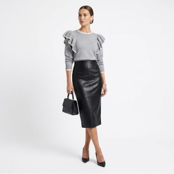 NWT Day + Moon Gray Ruffled Sleeve Sweater Size M - Picture 2 of 8